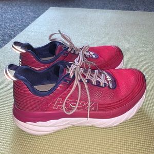 Hoka One One Bondi 6 Athletics